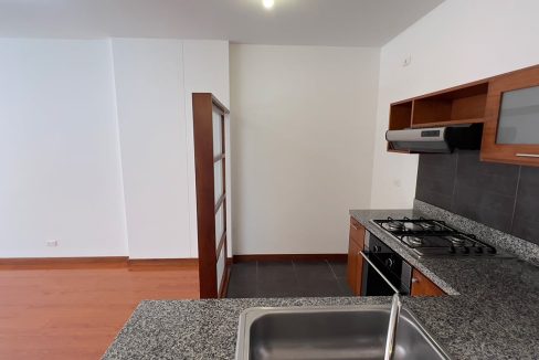 Apartaestudio-en-Arriendo-en-Chico-Navarra-5