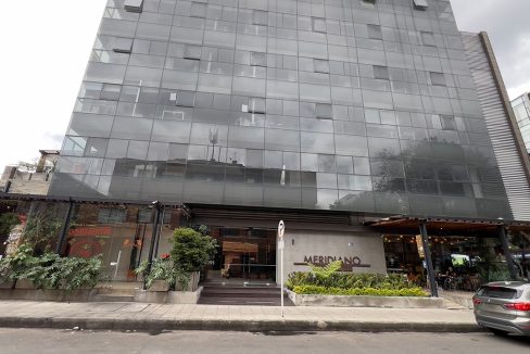 Oficina-en-Arriendo-Amoblada-Edificio-Meridiano–Parque-93-9